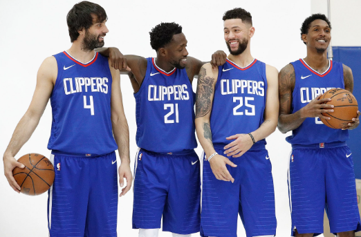 不同于单一 不同于单一