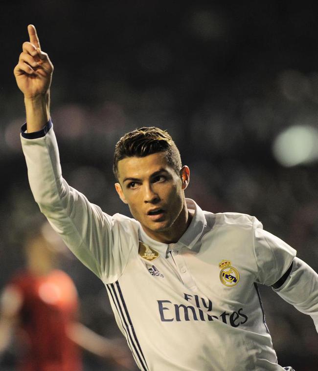 后腰三角形 后腰三角形