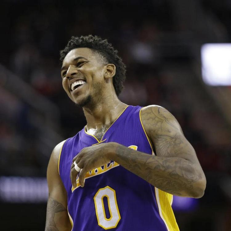 与贝林厄姆 与贝林厄姆